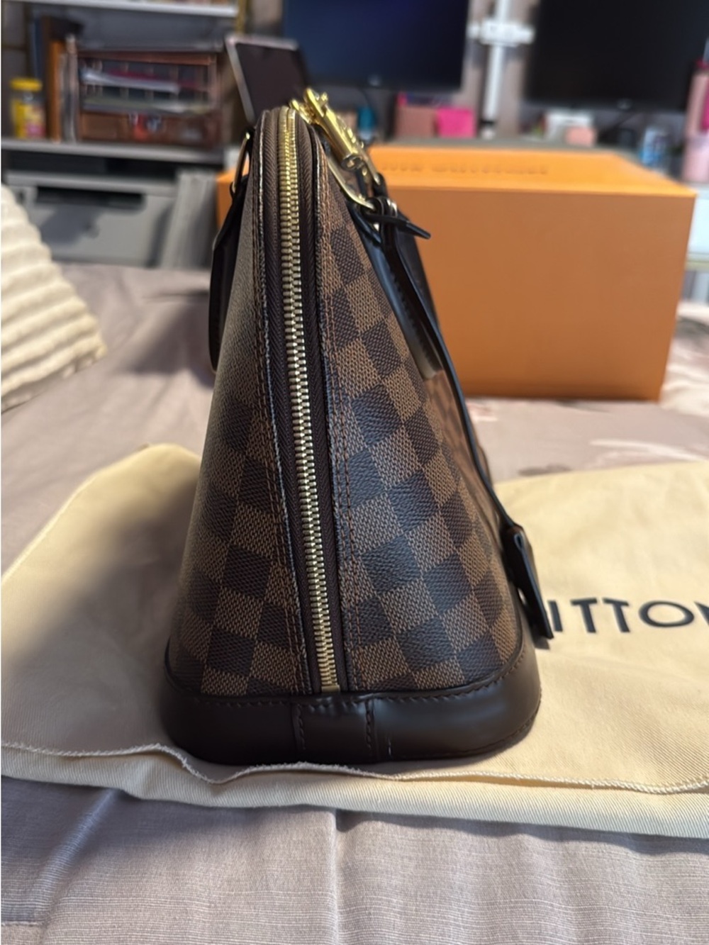 Authentic Louis Vuitton, Alma PM - Picture 6 of 12